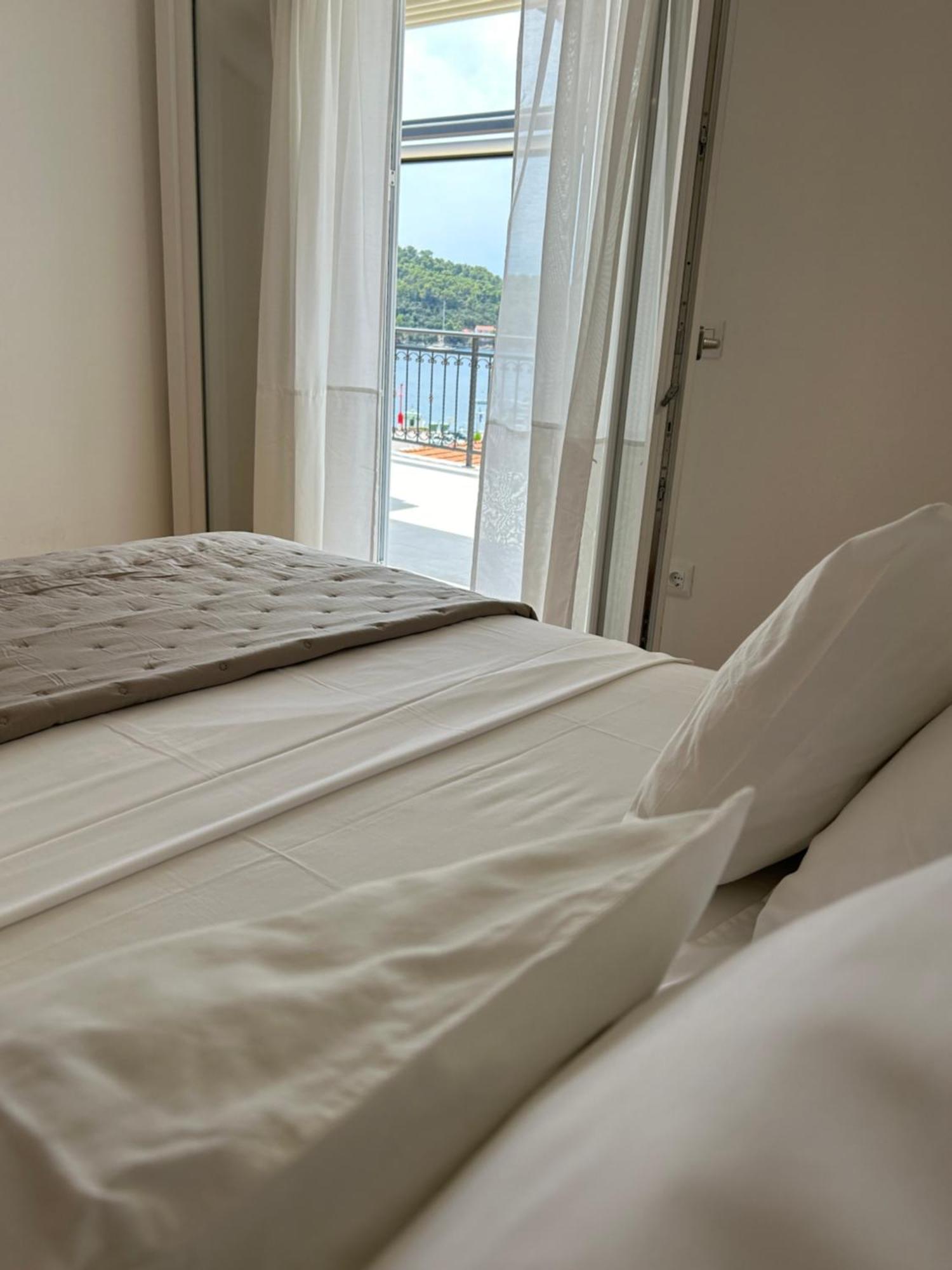 Apartments Boris Smokvica  Ngoại thất bức ảnh
