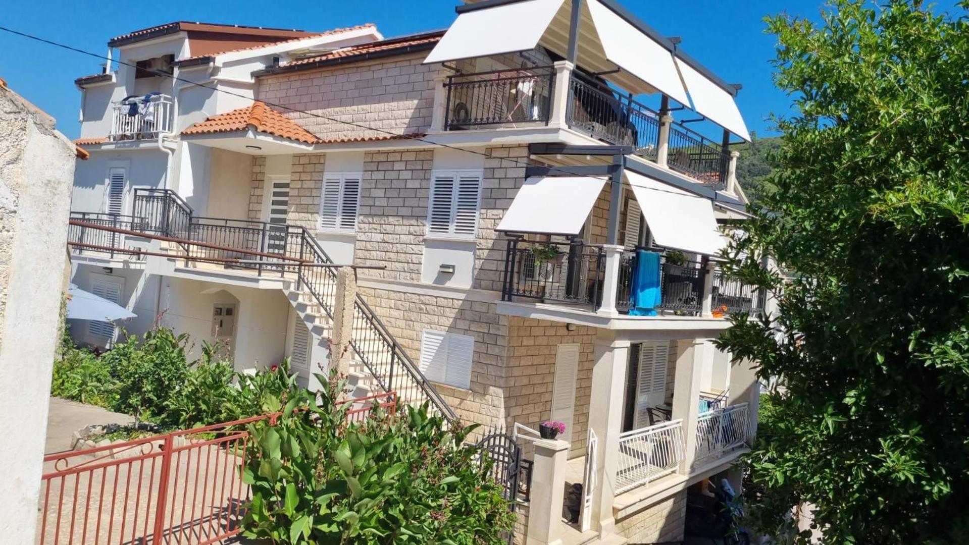 Apartments Boris Smokvica  Ngoại thất bức ảnh